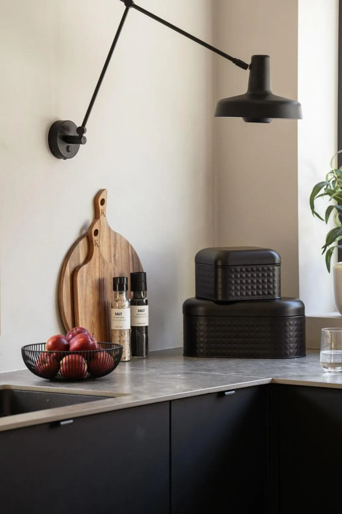 Kremmerhuset Brødboks Ivo| Bokser