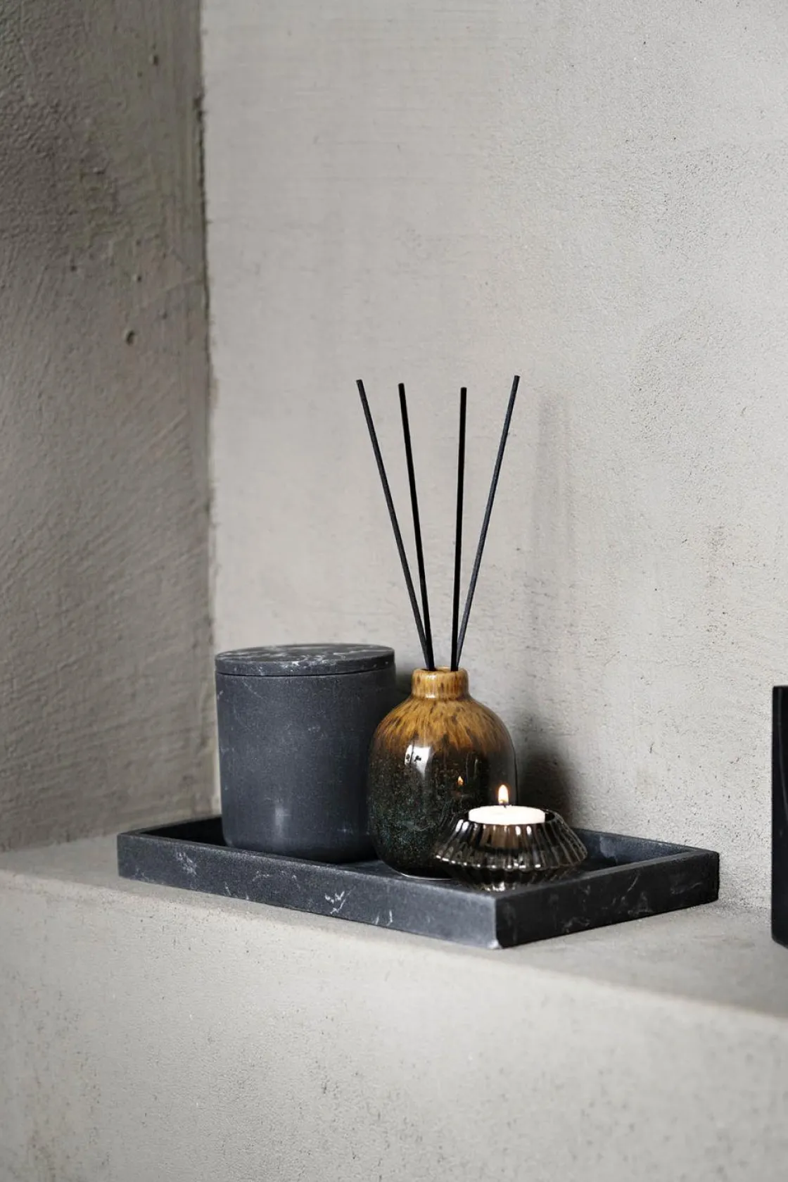 Kremmerhuset Krukke med lokk marmor sort| Baderomsartikler