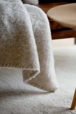 Kremmerhuset Pledd Lyngen 130x170 cm beige| Pledd