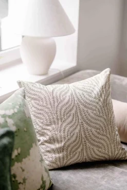 Kremmerhuset Putetrekk Gren brodert 48x48cm grønn| Putetrekk