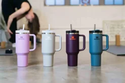 Kremmerhuset Stanley - Quencher Termoflaske 1,18 l plomme| Drikkeflasker